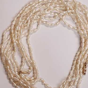 14k Yellow gold Beautiful rice pearl necklace