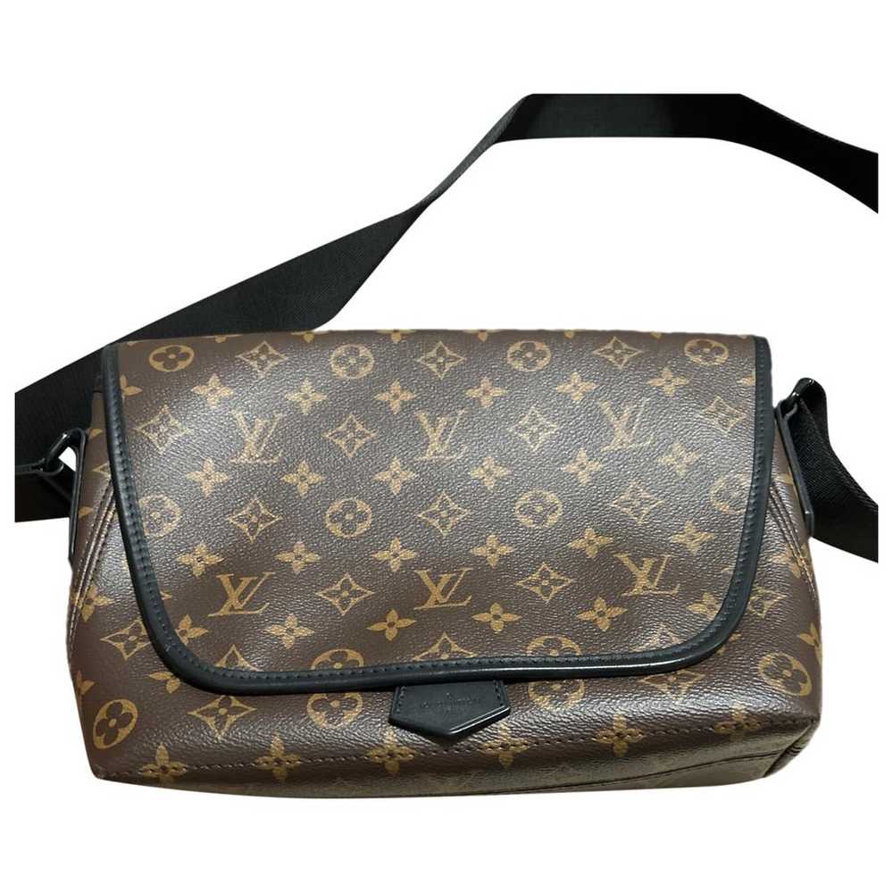 Louis Vuitton Vinyl crossbody bag - image 1