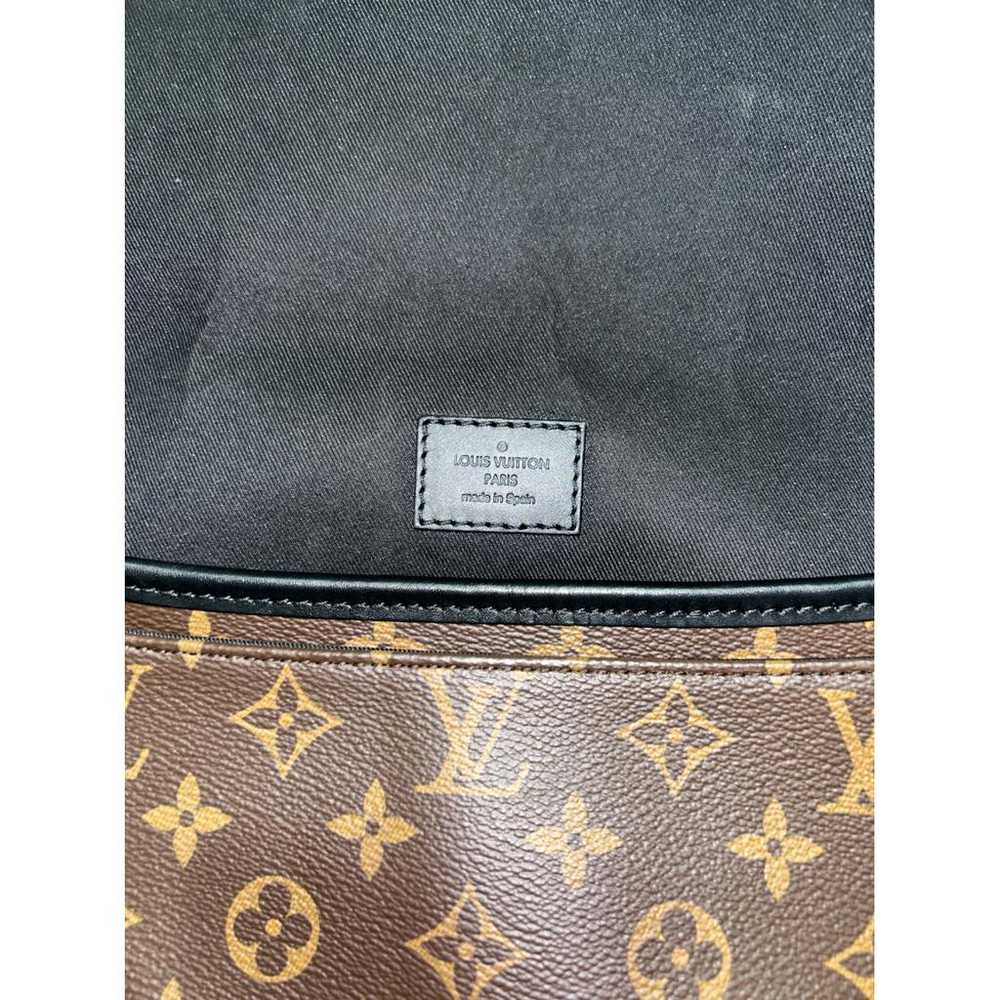 Louis Vuitton Vinyl crossbody bag - image 8