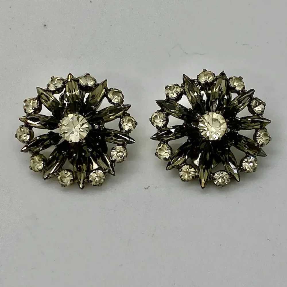 Elegant Vintage Austrian Crystal Star Flower Clip… - image 5