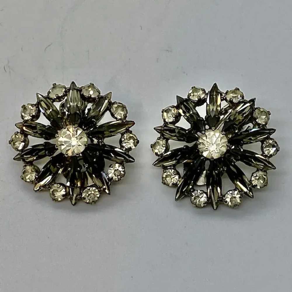 Elegant Vintage Austrian Crystal Star Flower Clip… - image 6