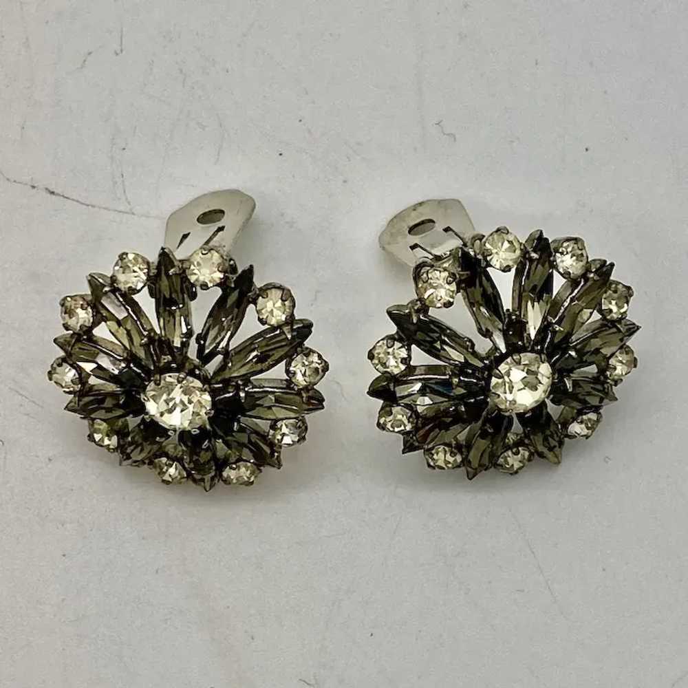 Elegant Vintage Austrian Crystal Star Flower Clip… - image 7