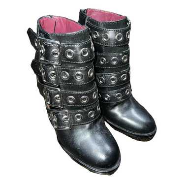 Marc by Marc Jacobs Leather boots