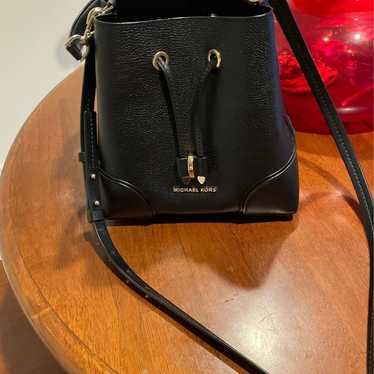 MICHAEL KORS CROSSBODY/TOP HANDLE BAG - image 1