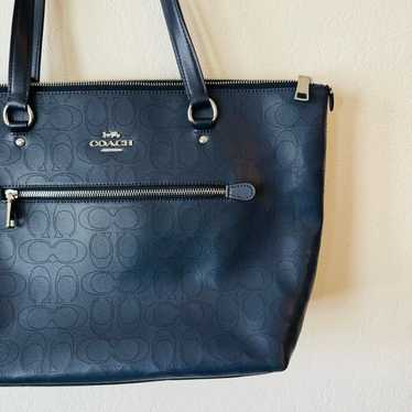 Coach | navy gallery tote
