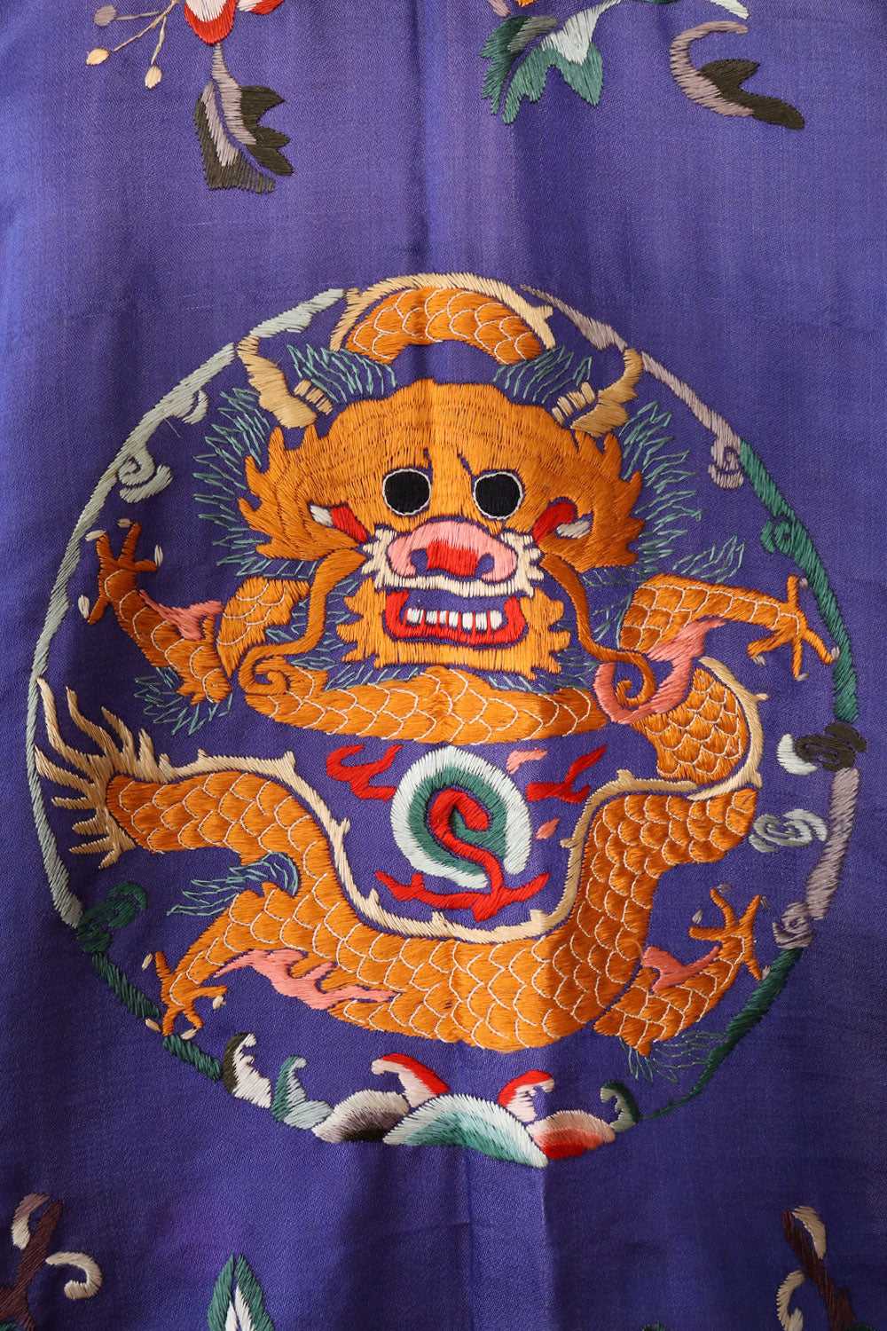 Qing Dynasty Silk Embroidered Robe - image 7