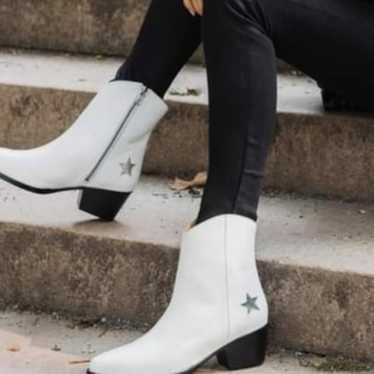 Thursday White Country Star Boots