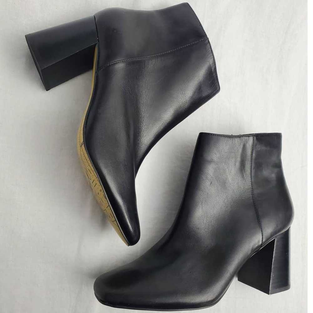 Bella Vita Boots Size 11 Wilma Block Heel Leather… - image 2