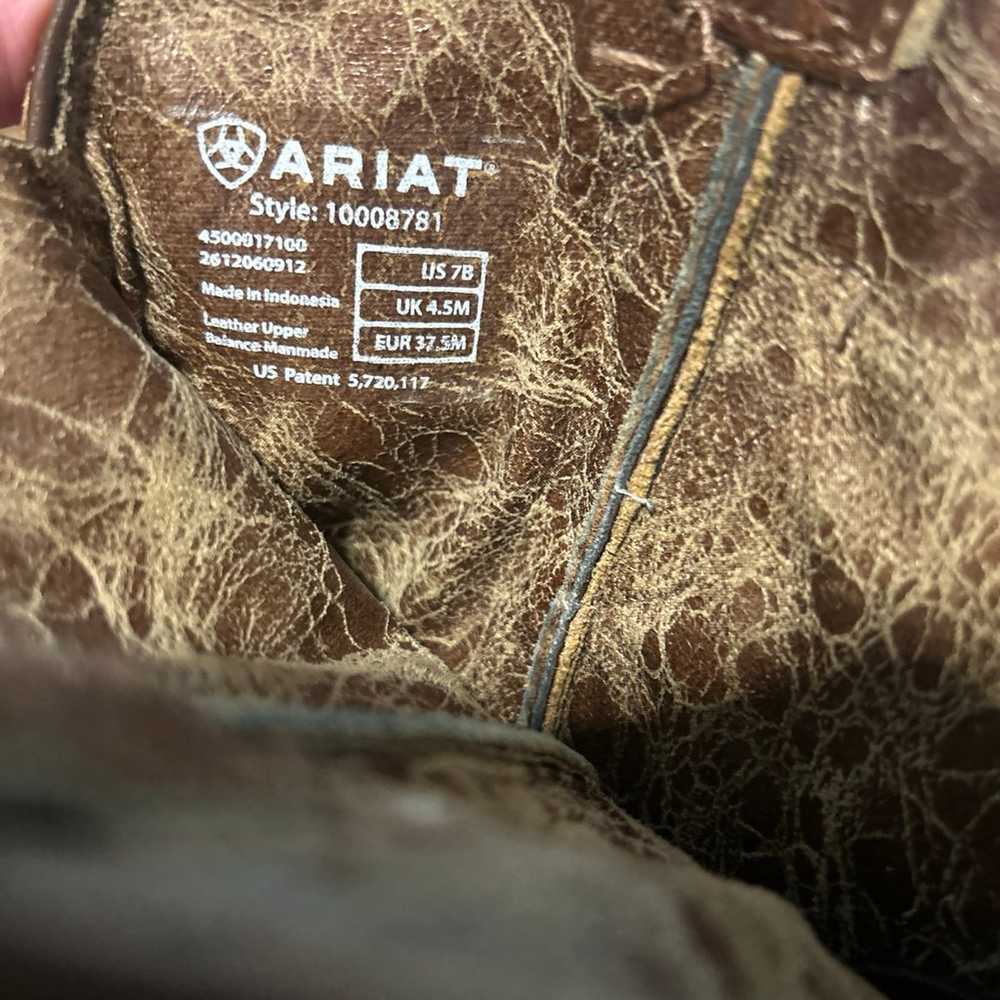 Cowboy Boots Ariat Excellent Condition - image 7