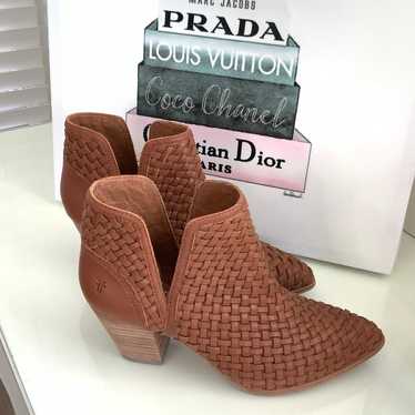 Frye Reed Cut Out Woven Bootie Cognac - image 1