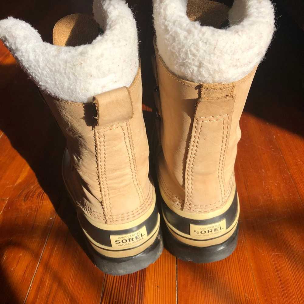 Sorel caribou boots women size 6 - image 3