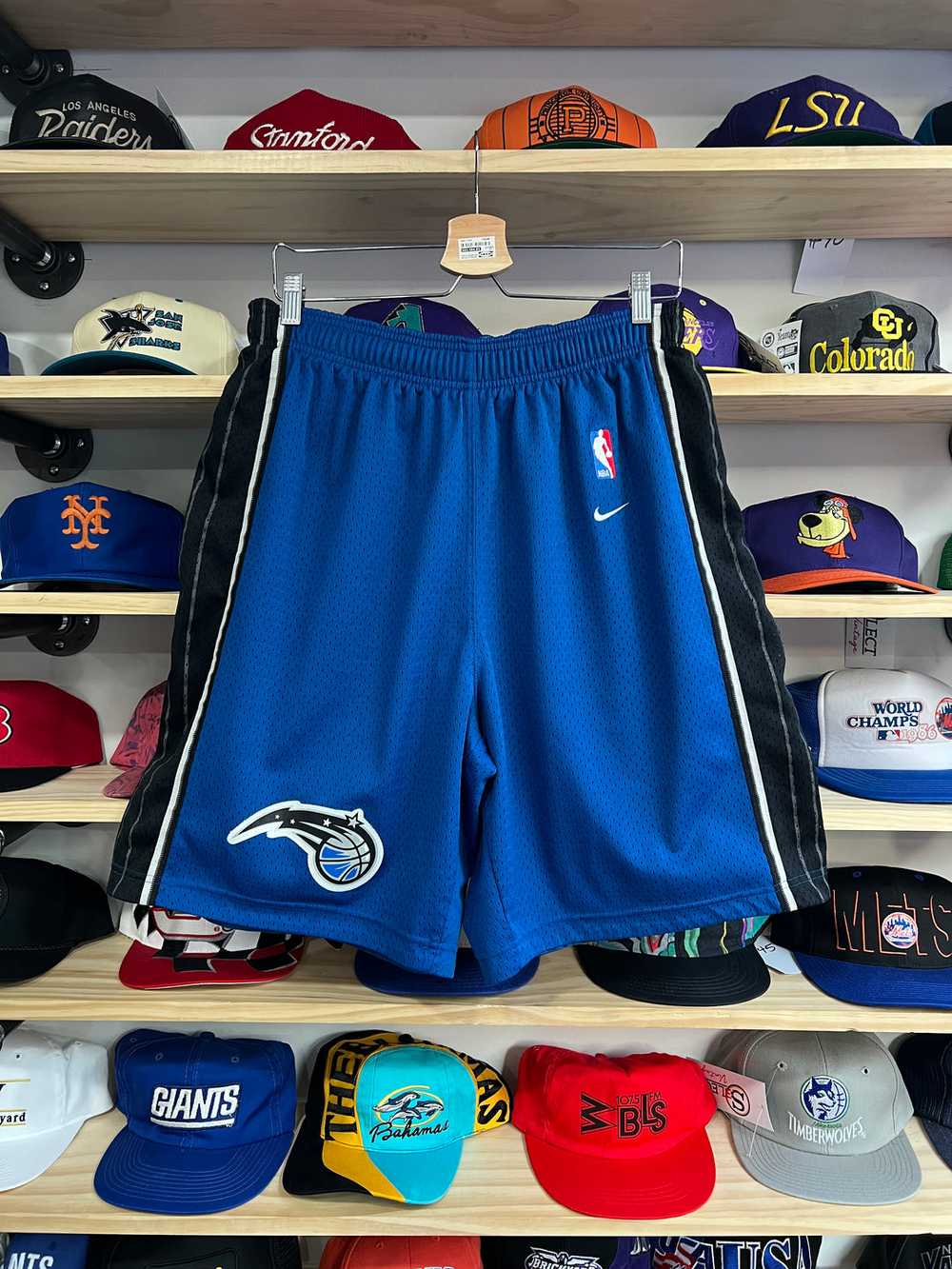 Vintage Nike Orlando Magic Basketball Shorts Size… - image 1
