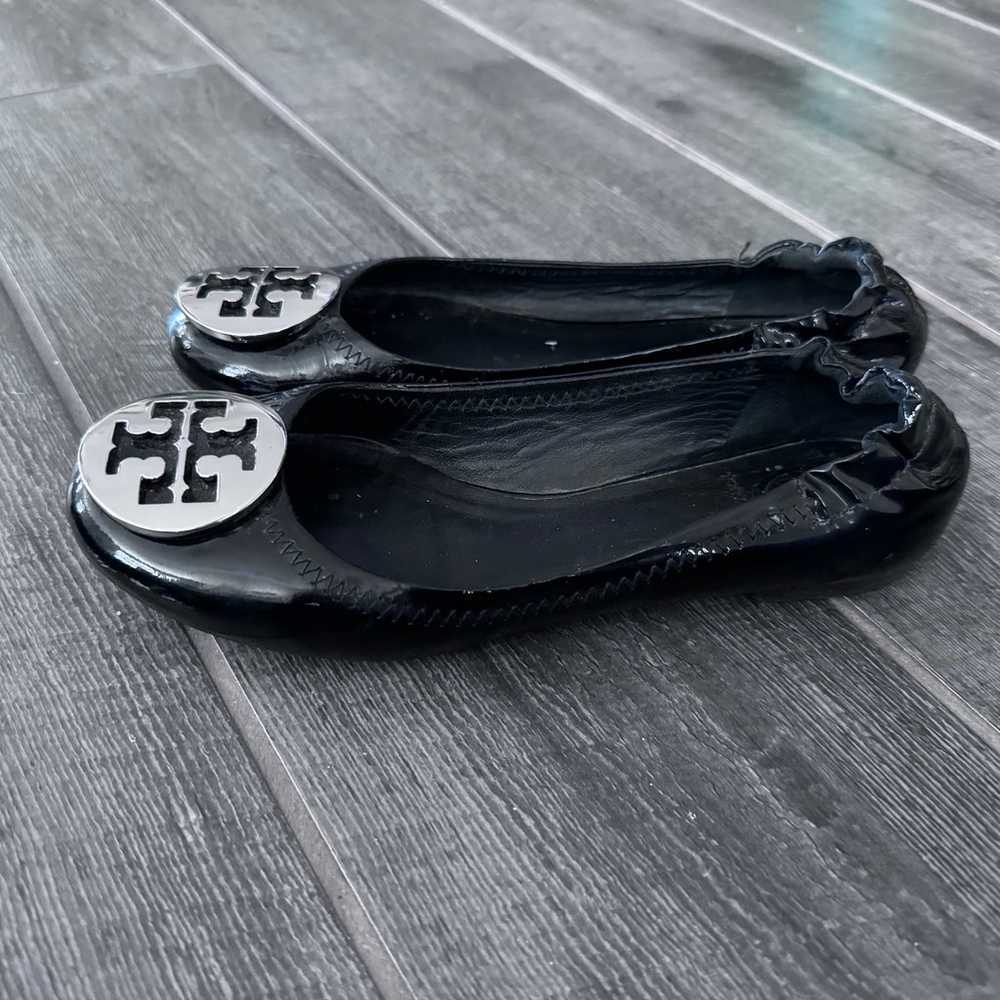 Tory Burch Reva Ballet Flats Black Leather Slip O… - image 2