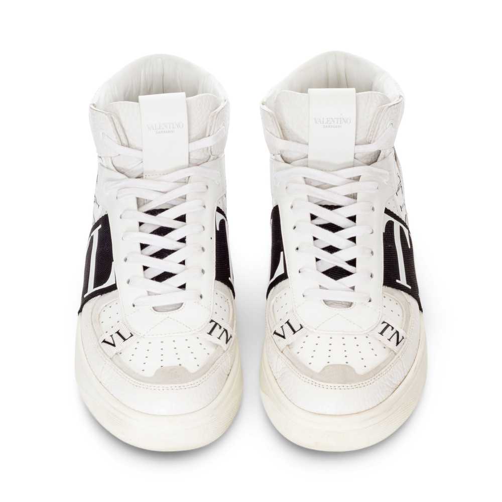 White and Black VL7N Web Logo Mid-Top Sneakers Me… - image 2