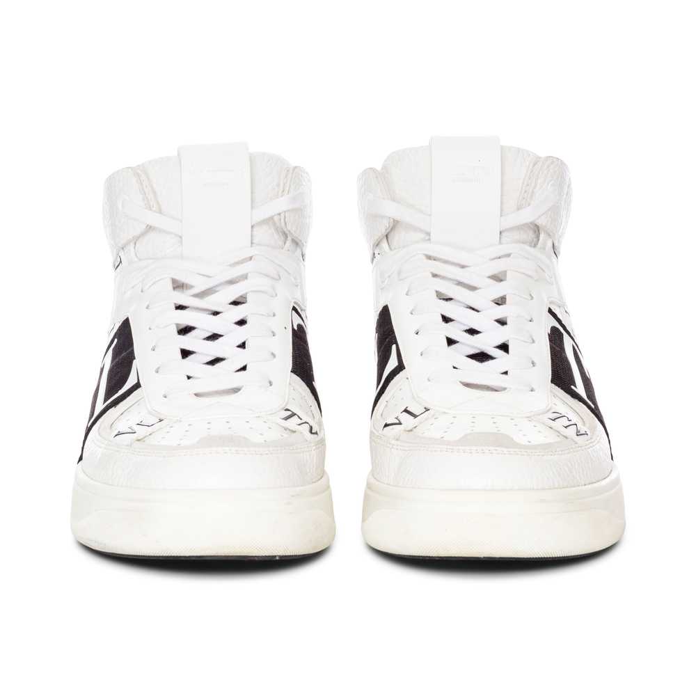 White and Black VL7N Web Logo Mid-Top Sneakers Me… - image 3