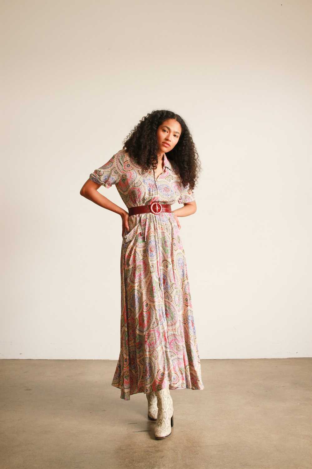 1940s Floral Print Cold Rayon Dressing Gown - image 4