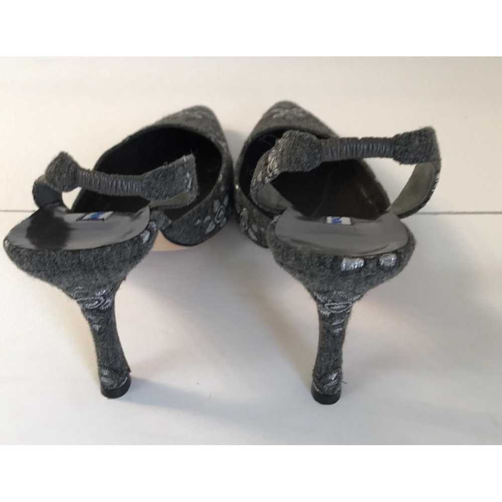 Manolo Blahnik Cloth heels - image 3