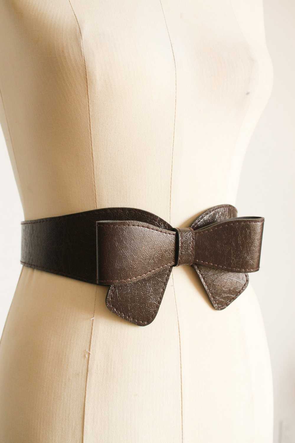 1990s Dark Brown Bow Belt - image 2