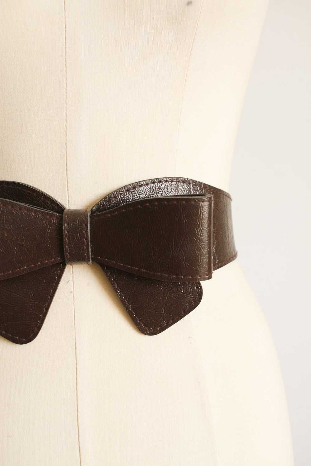 1990s Dark Brown Bow Belt - image 3