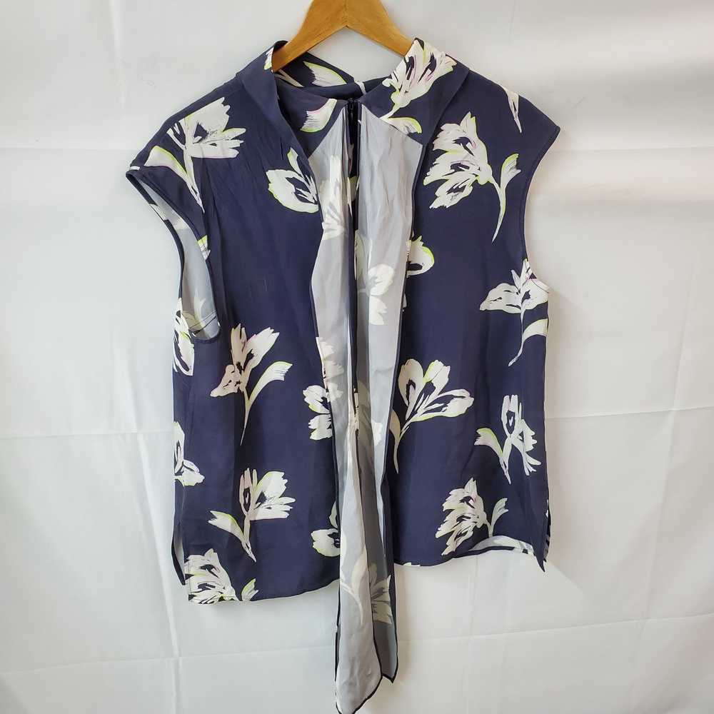 Other St. John Blue Floral Top Blouse in Women's … - image 4