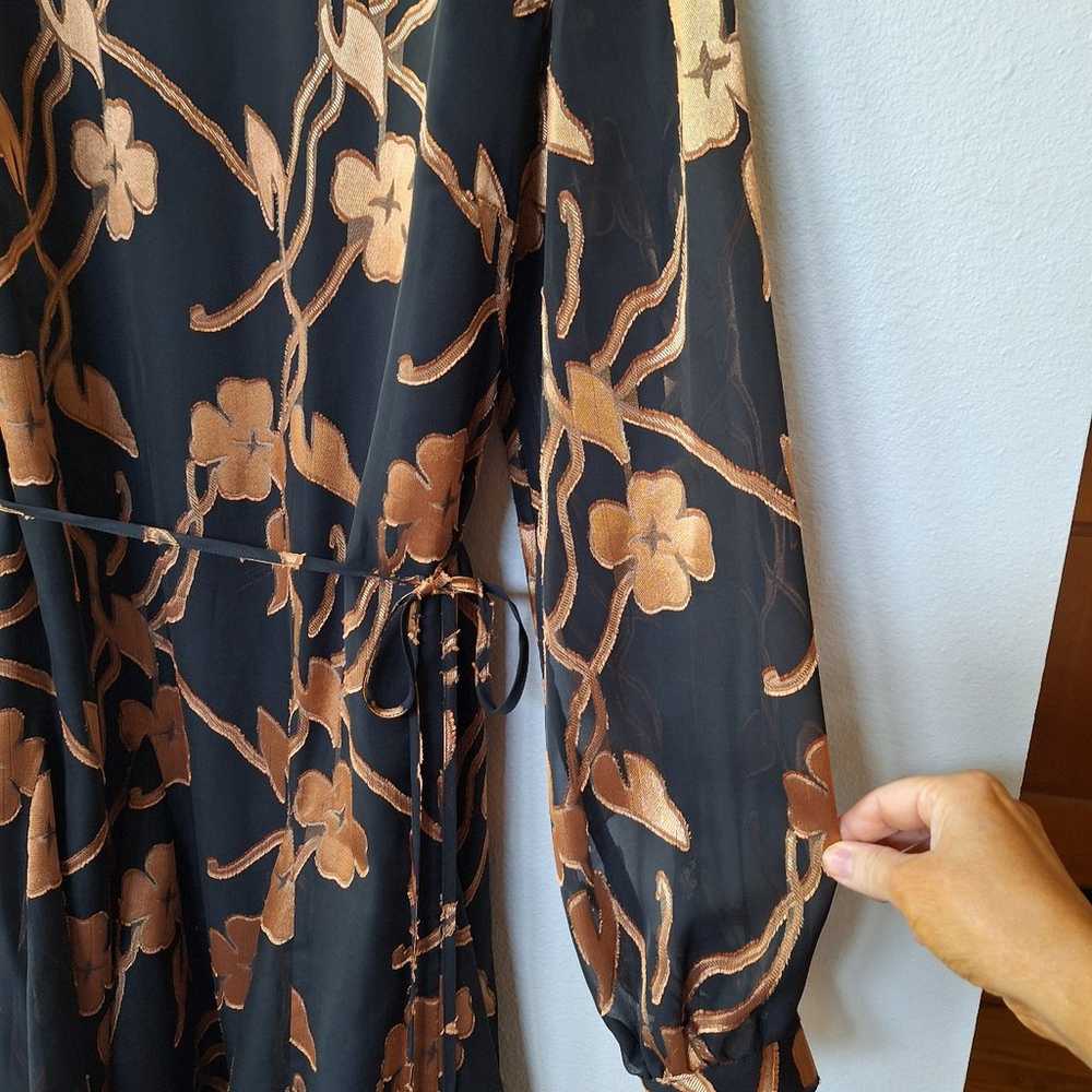 Tommy Hilfiger Black/Gold Floral Print Knee Lengt… - image 4