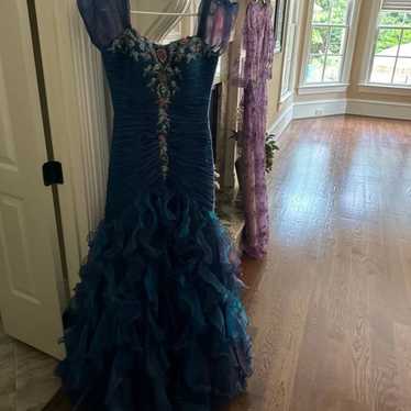 Tony bowls gown