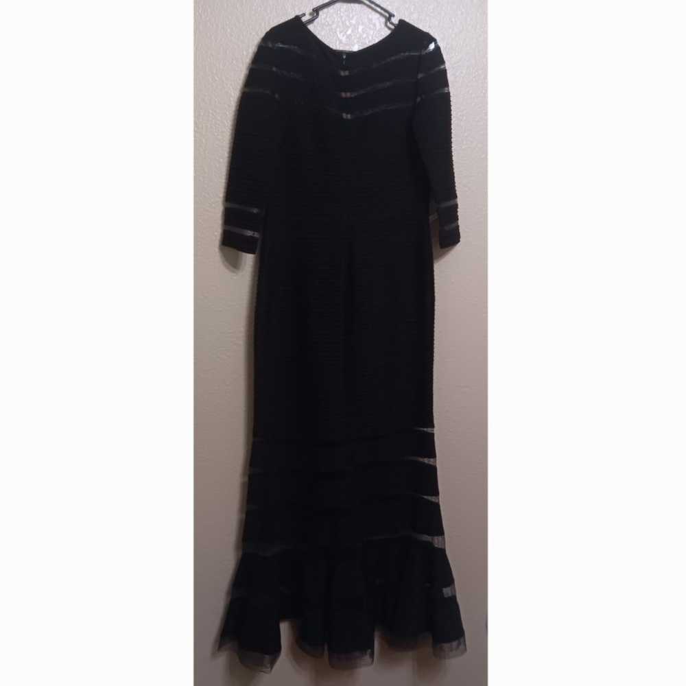 Tadashi Shoji Black Stretch Eyelash Maxi Dress Me… - image 4