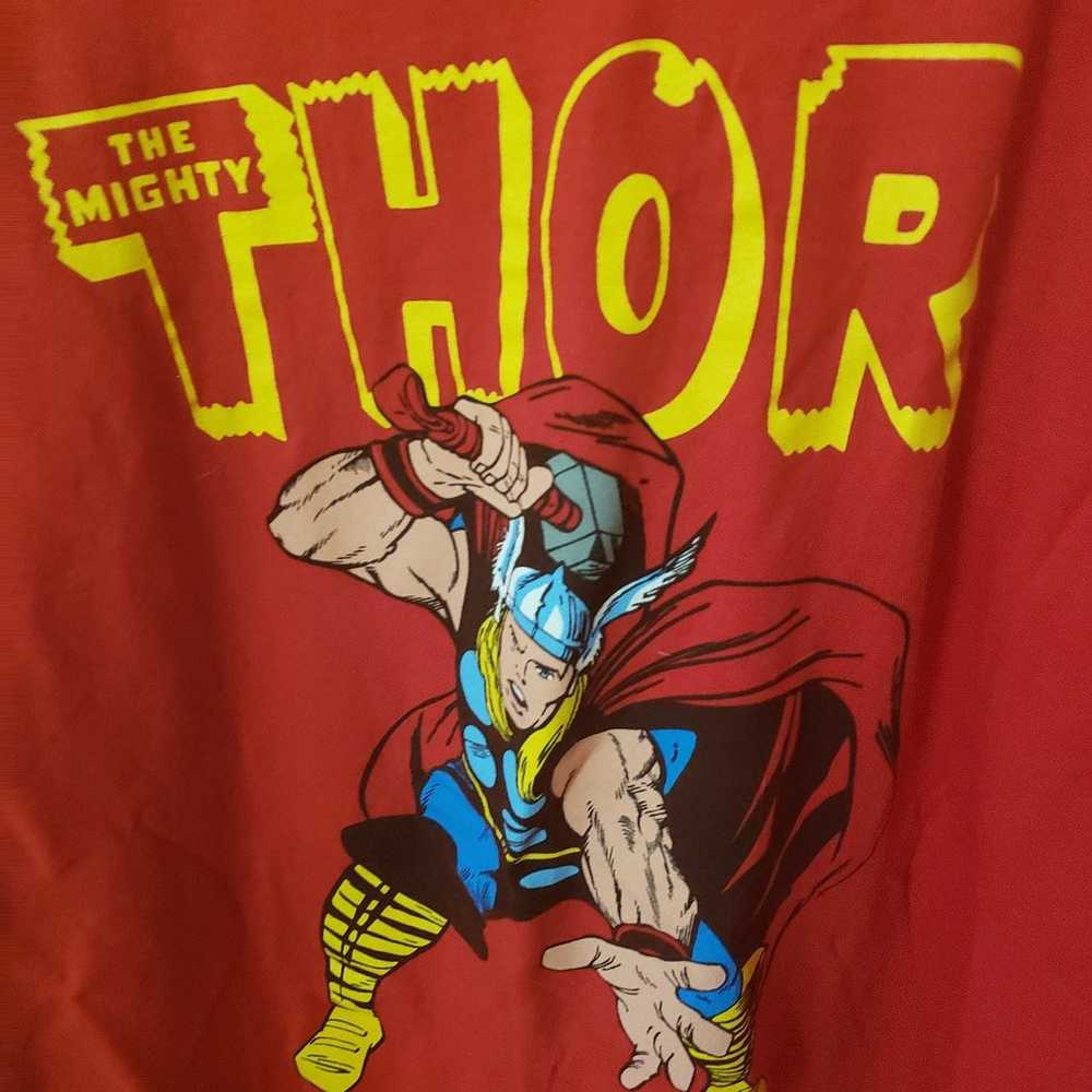 Marvel mighty Thor Hammer Red t shirt XL guc - image 2