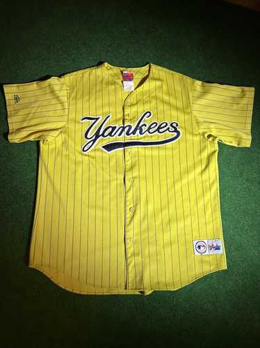 Majestic Majestic Yellow Stripe Vintage Yankees Je