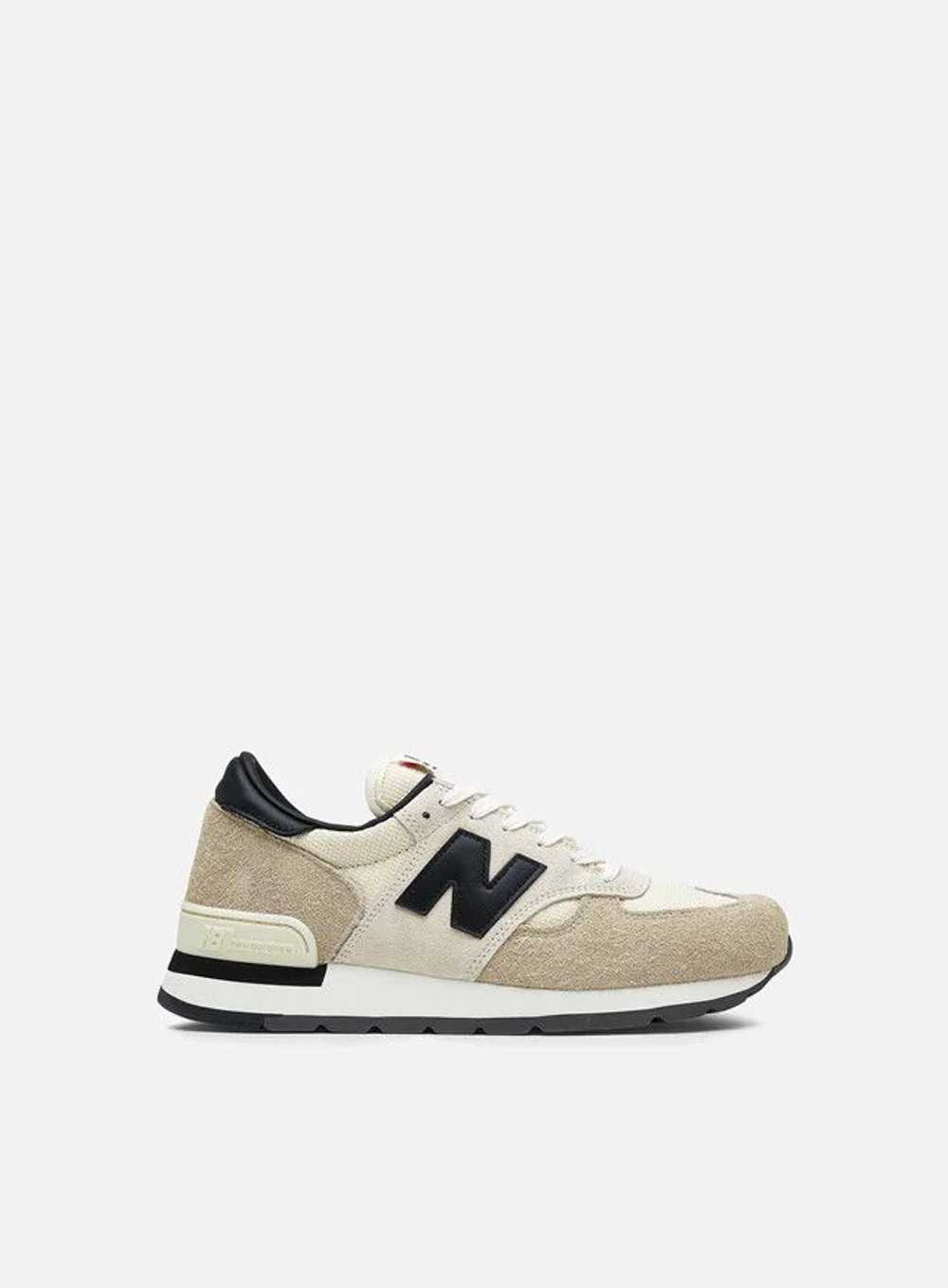 New Balance o1w1db10524 990 Low-Top Sneakers in B… - image 1