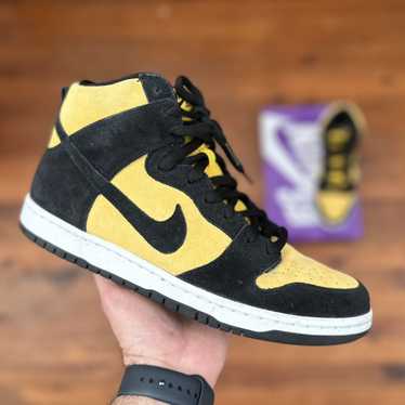 Nike × Nike ACG × Streetwear Nike SB Dunk High Pr… - image 1