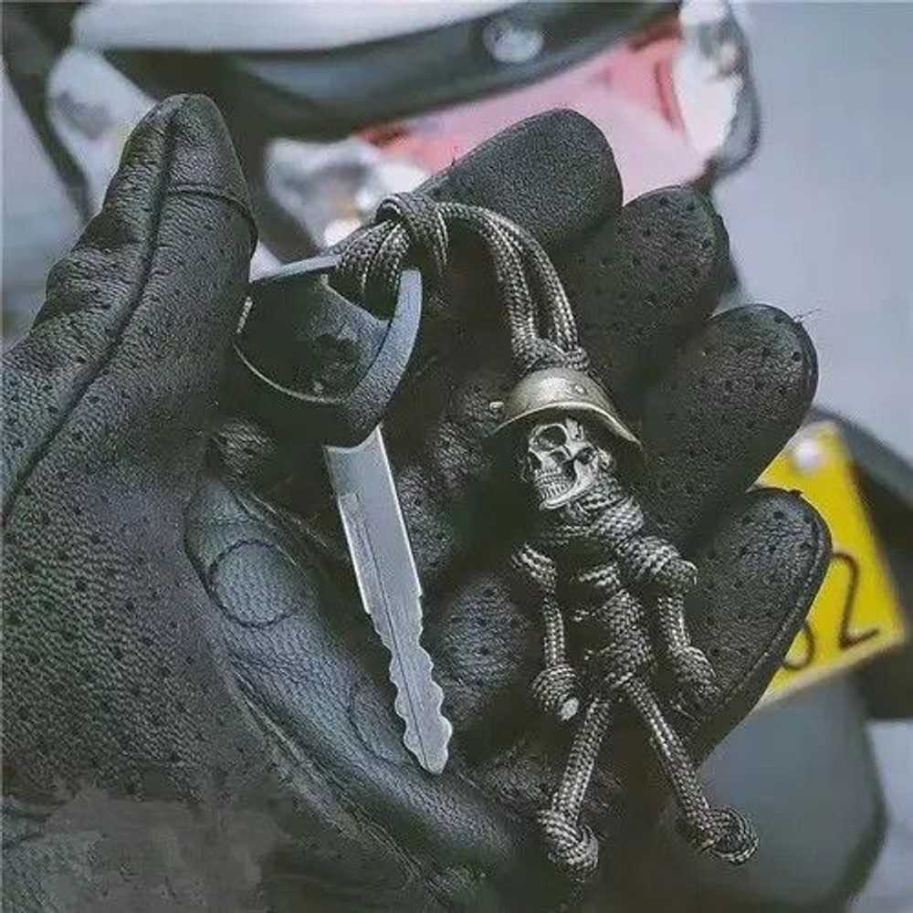 Rare × Streetwear × Vintage Skull Head Keychain C… - image 3