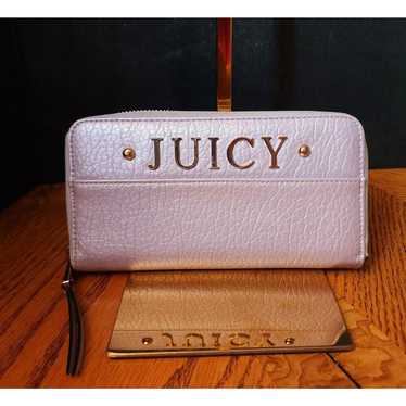 Juicy Couture Juicy Couture light purple leather w