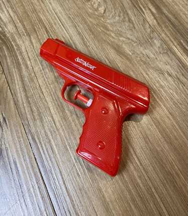 Section 8 Section 8 Water Gun - image 1