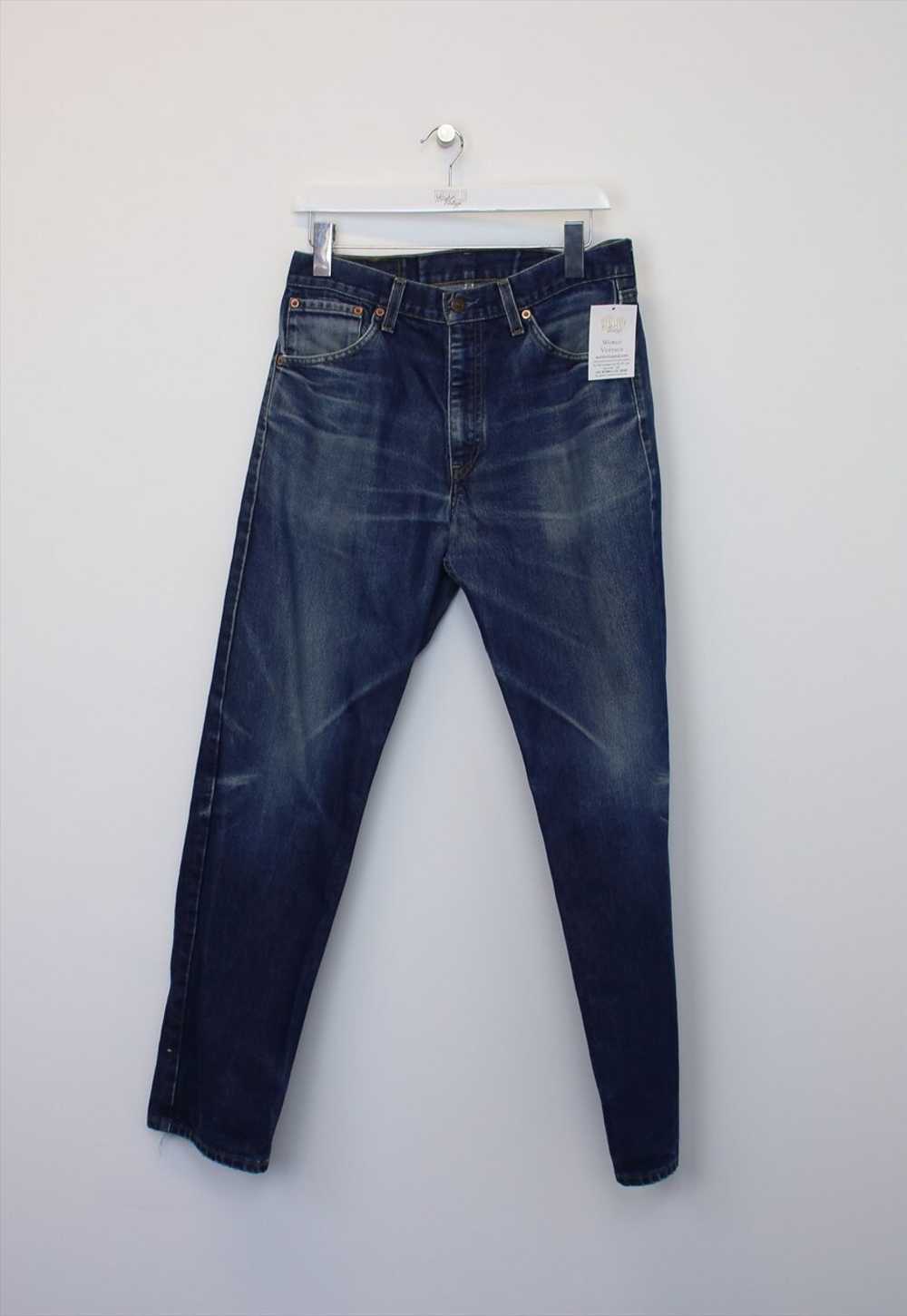 Vintage Levi's jeans in blue. Best fit 33W - image 1