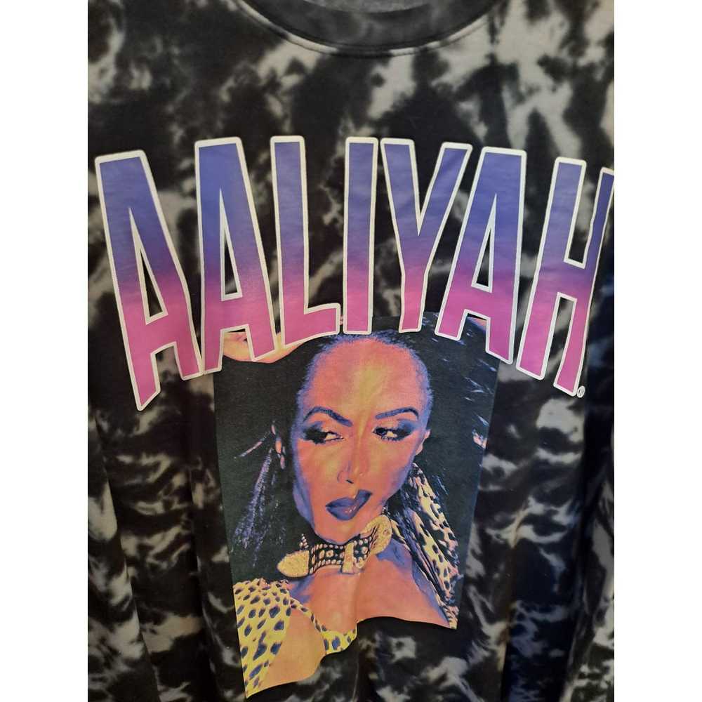 Other Aaliyah Black and White Tie Dye Photo Sweat… - image 2