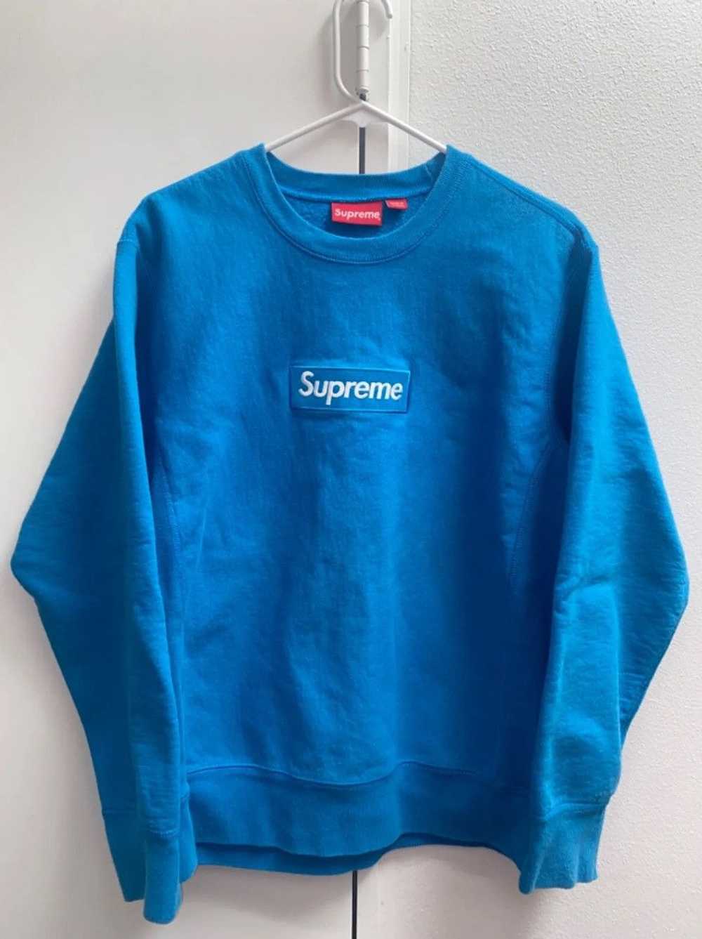 Supreme Supreme FW18 Royal blue BOGO - image 1