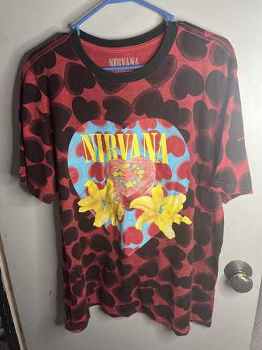 Gloverall Nirvana Shirt Mens XL Red Heart Shaped B
