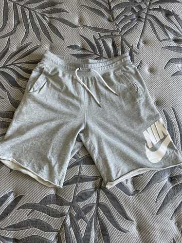 Nike × Streetwear grey nike shorts