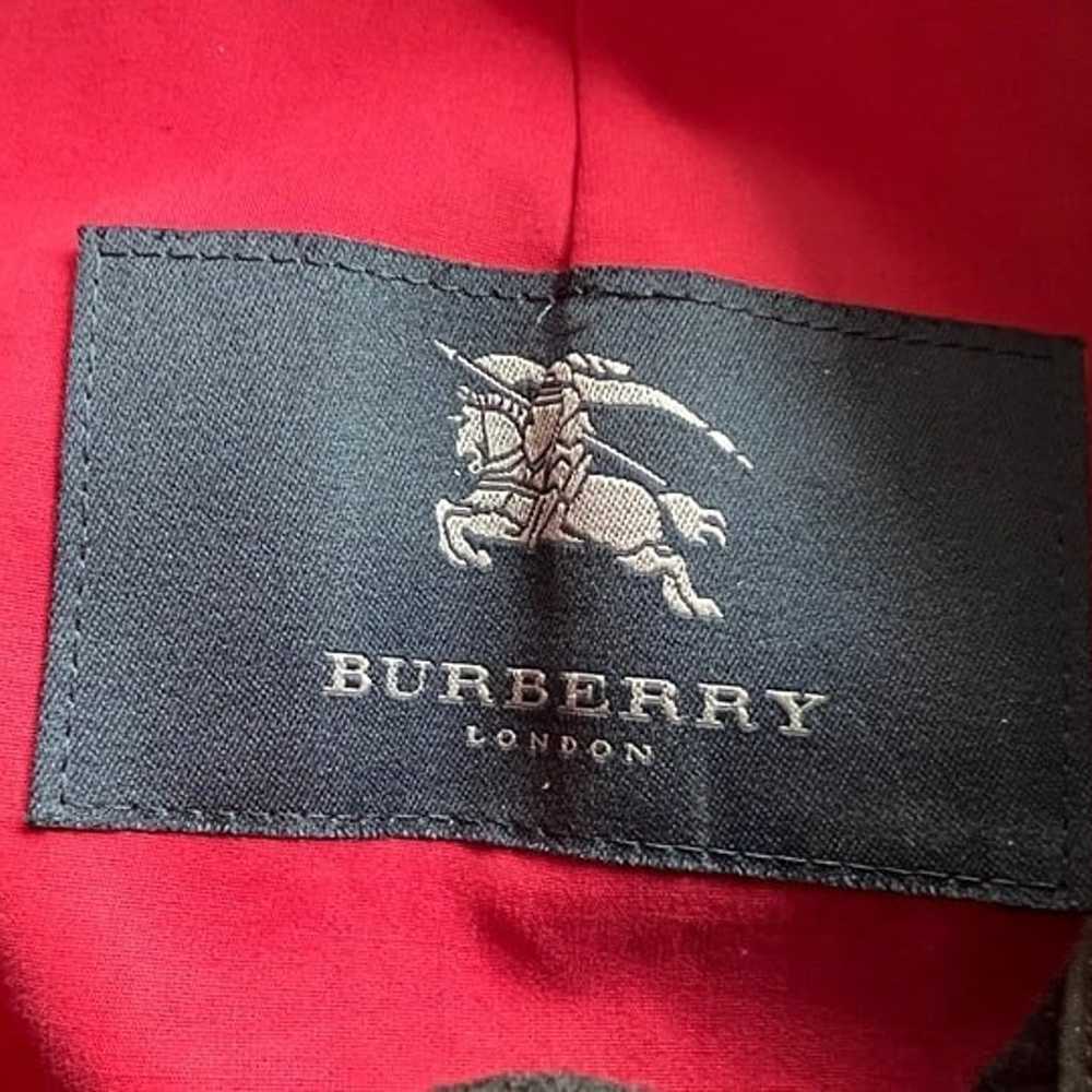 Vintage BURBERRY Coat in Red with Nova Check Line… - image 11