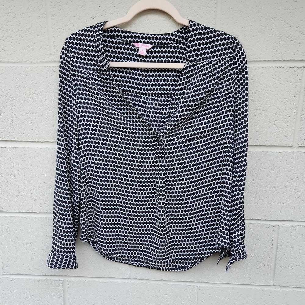 Candies- Women's Black & White V Neck Button Slee… - image 1