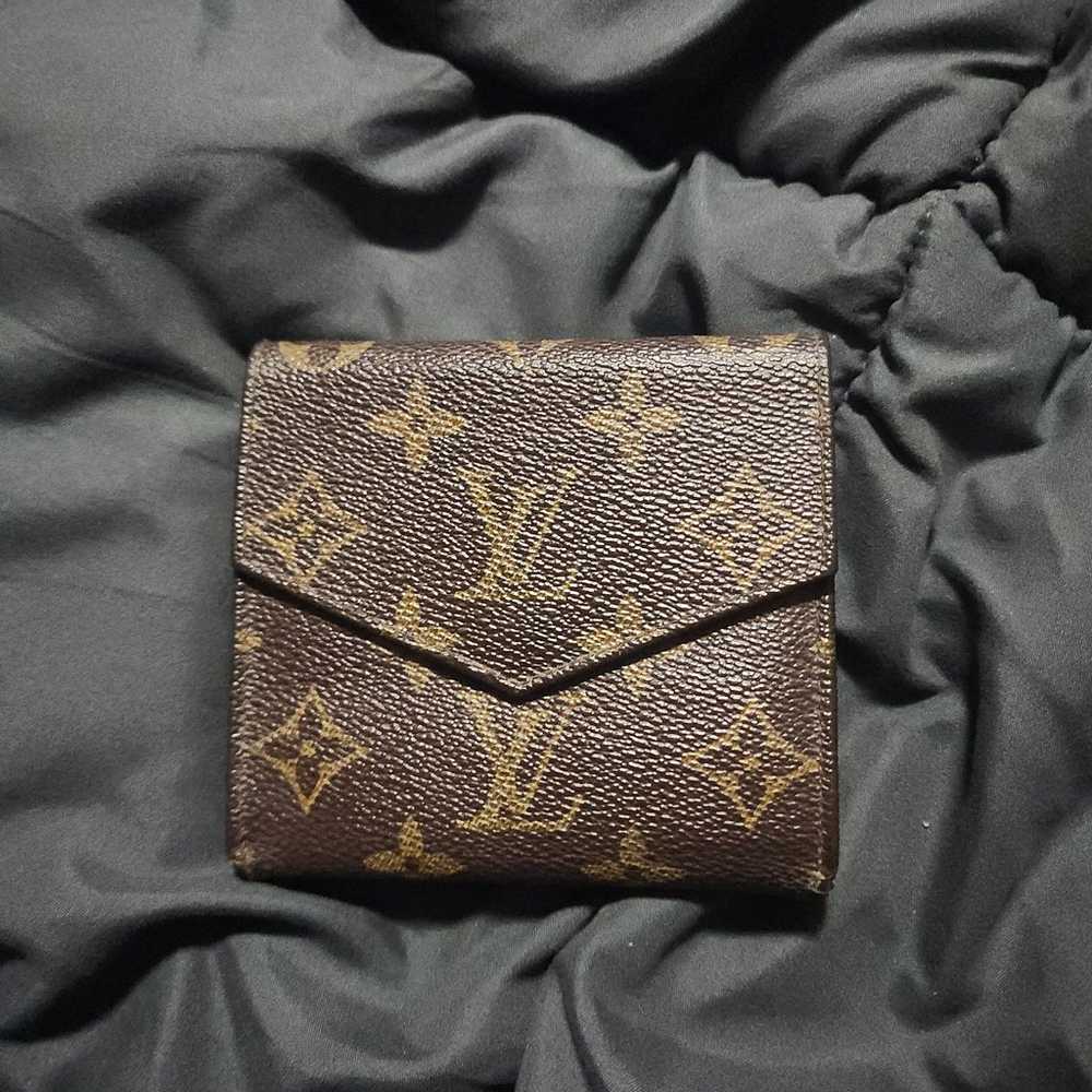 LV Monogram Monnaie with Unbranded Chain - image 3