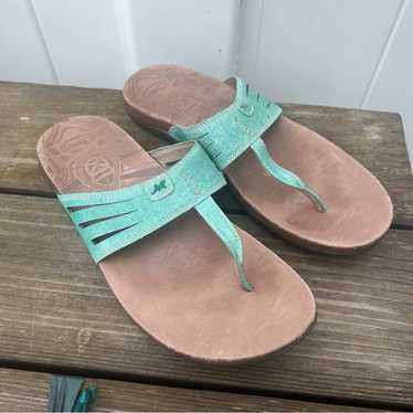 Chaco Chaco Sansa Turquoise Leather Thong Sandals