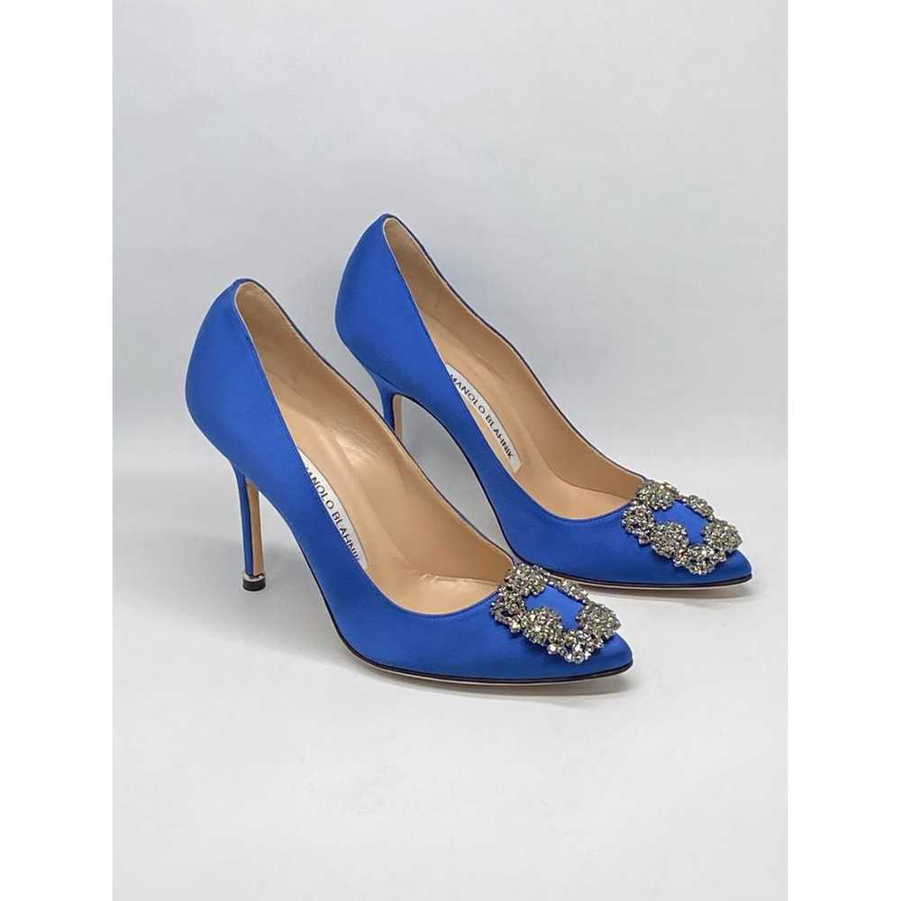 Manolo Blahnik Hangisi cloth heels - image 2