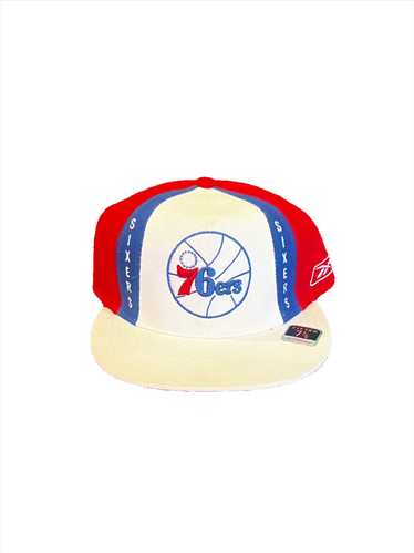 Vintage Philadelphia 76ers Fitted Hat (NWT)