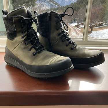 BOGS winter boots for women - image 1