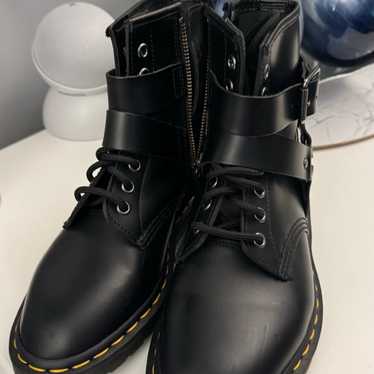 Dr. Martens Cristofor style boots