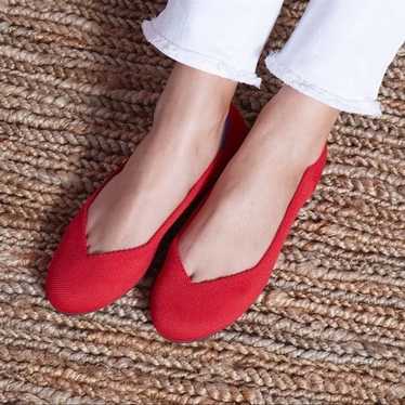 Rothys round toe red size 8 flat woman’s shoes - image 1