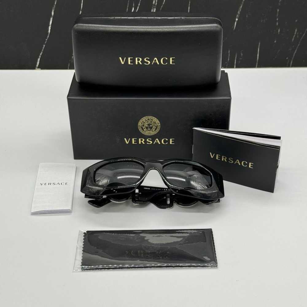 Versace Medusa Biggie sunglasses - image 10