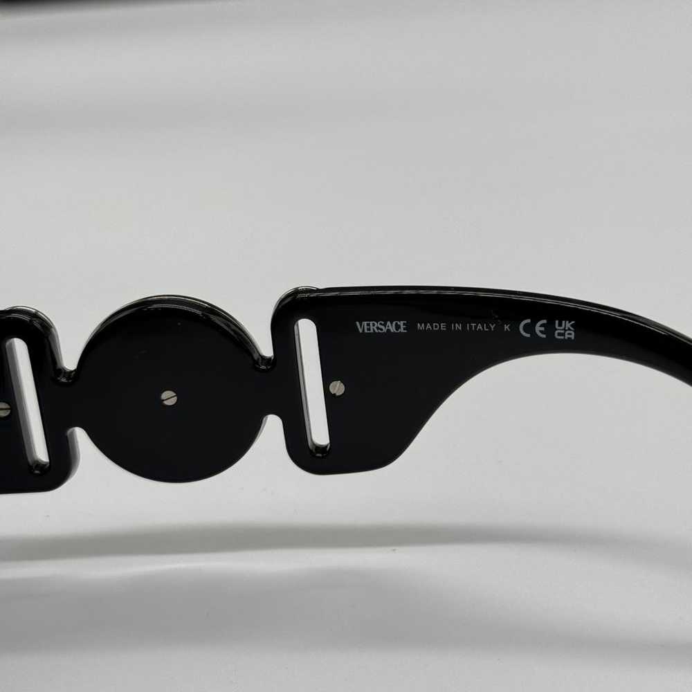 Versace Medusa Biggie sunglasses - image 9